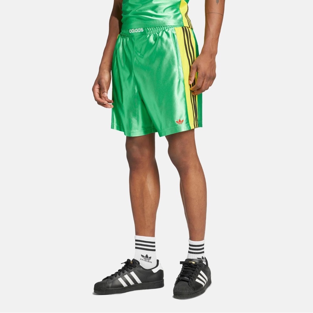 Adidas boxing running kickboxing soccer basketball gym shorts M